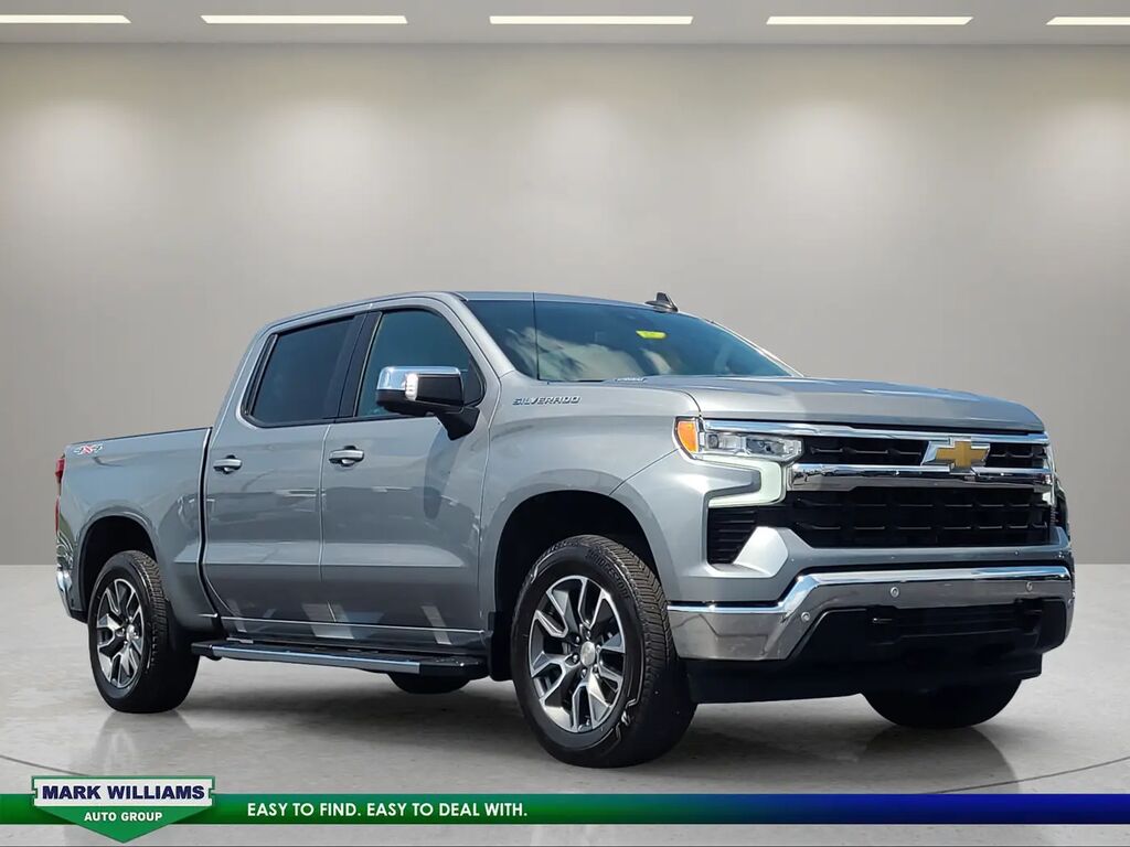 2024 Chevrolet Silverado 1500 LT — photo 1 of 12