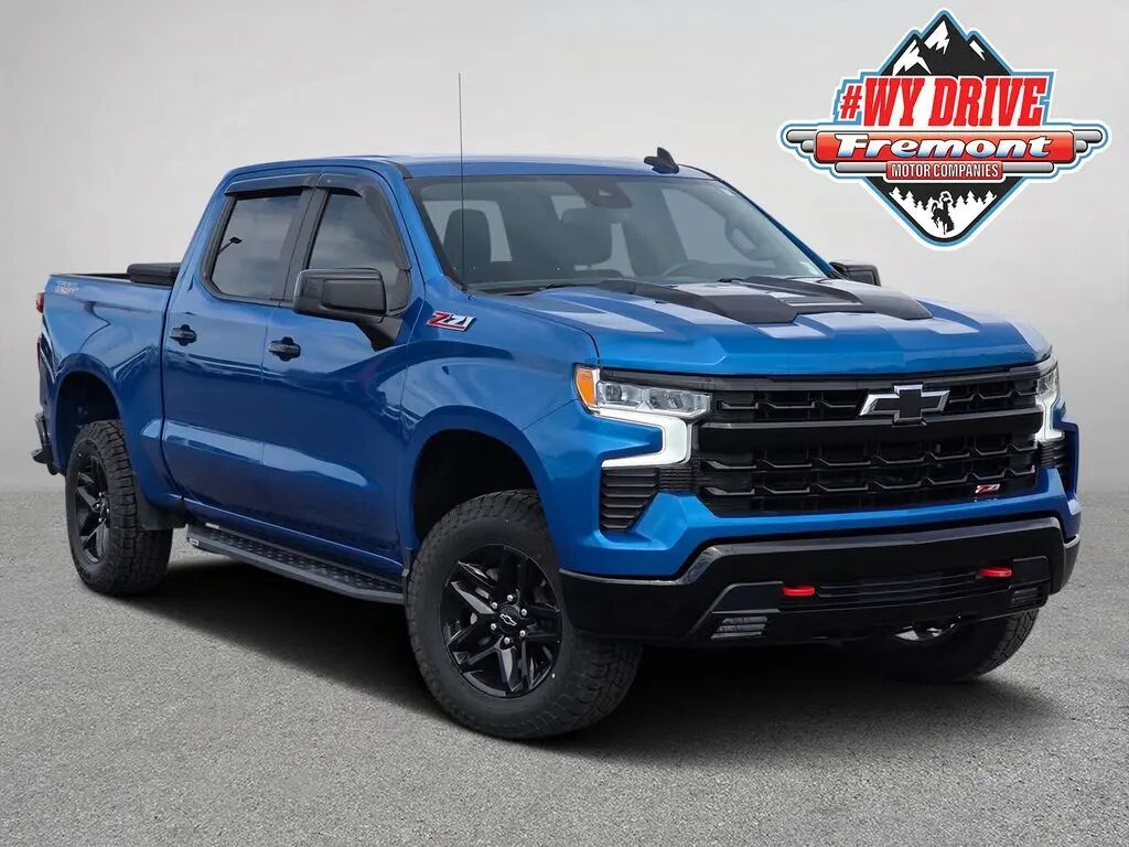 2023 Chevrolet Silverado 1500 LT Trail Boss — photo 1 of 13