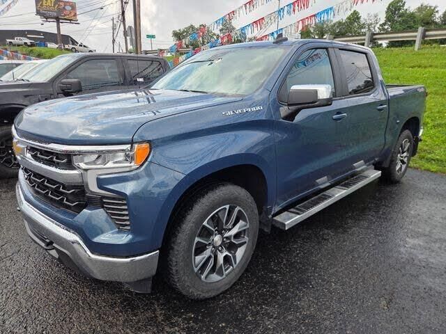 2024 Chevrolet Silverado 1500 LT