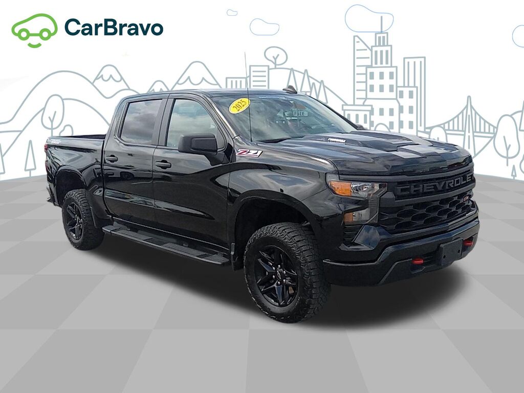 2025 Chevrolet Silverado 1500 Custom Trail Boss — photo 1 of 7