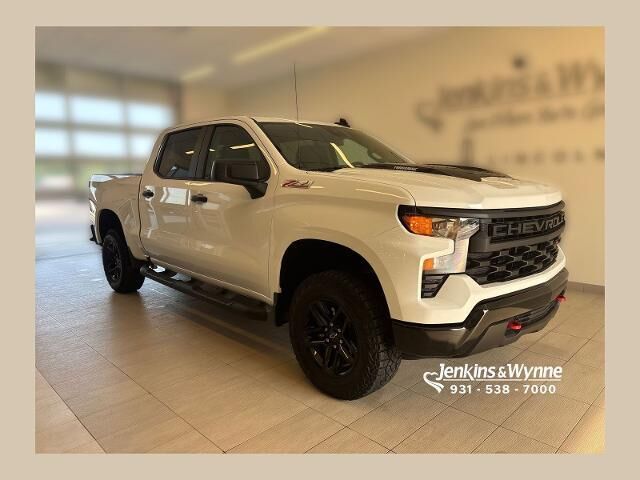 2025 Chevrolet Silverado 1500 Custom Trail Boss