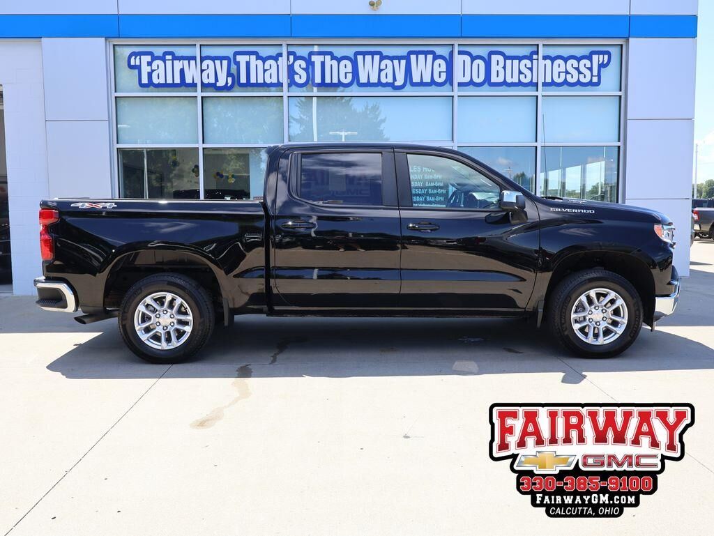 2025 Chevrolet Silverado 1500 LT — photo 1 of 1