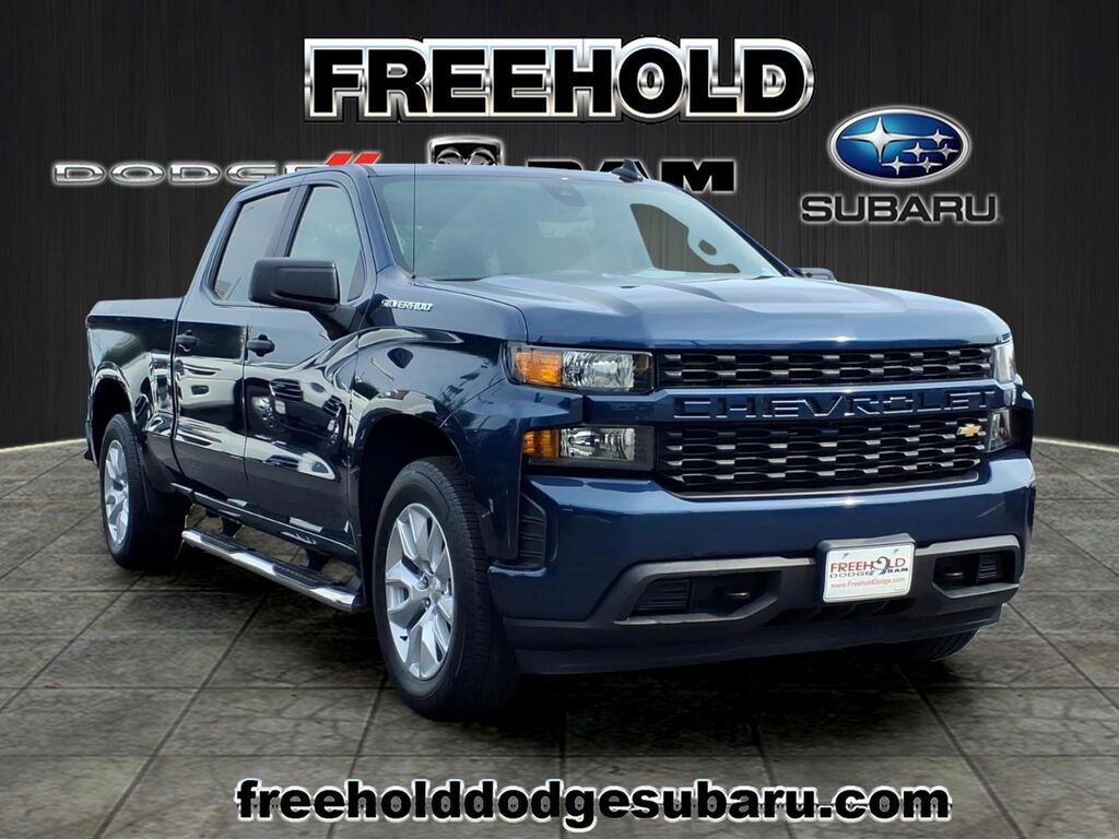 2021 Chevrolet Silverado 1500 Custom — photo 1 of 26