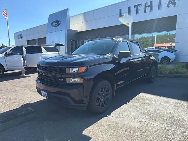 2022 Chevrolet Silverado 1500 Limited Custom — photo 1 of 13