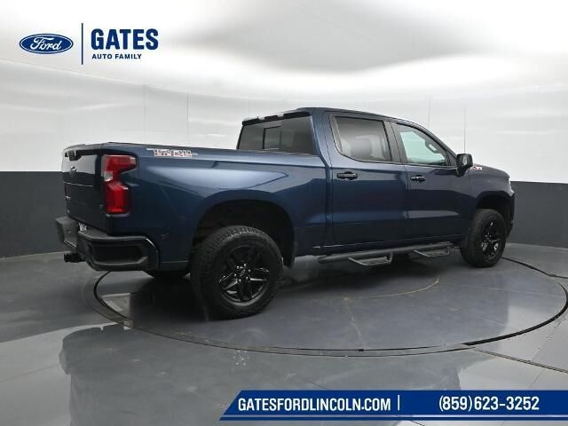 2021 Chevrolet Silverado 1500 LT Trail Boss — photo 1 of 12