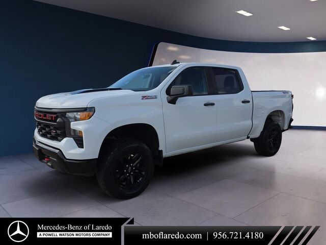 2023 Chevrolet Silverado 1500 4WD CREW CAB 147  CUSTOM
