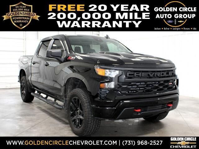 2024 Chevrolet Silverado 1500 Custom Trail Boss — photo 1 of 1