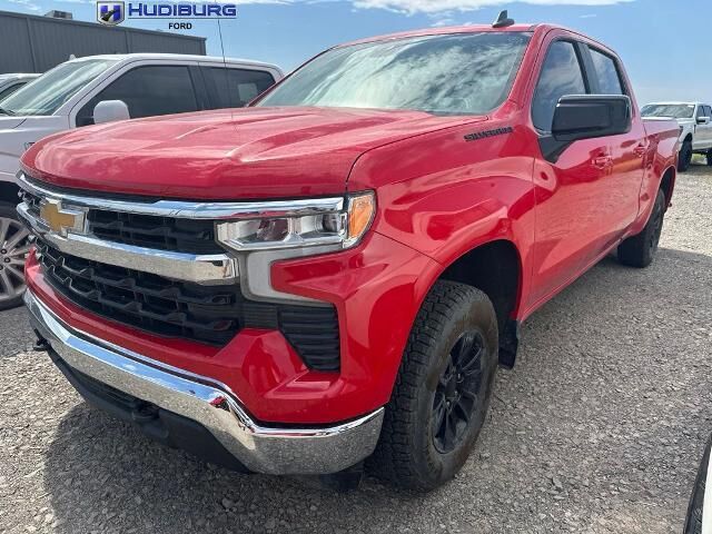 2023 Chevrolet Silverado 1500 LT