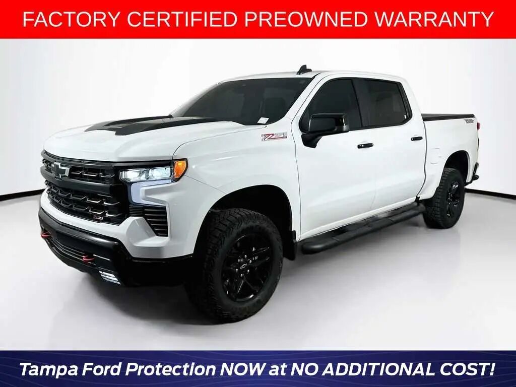 2024 Chevrolet Silverado 1500 LT Trail Boss — photo 1 of 26