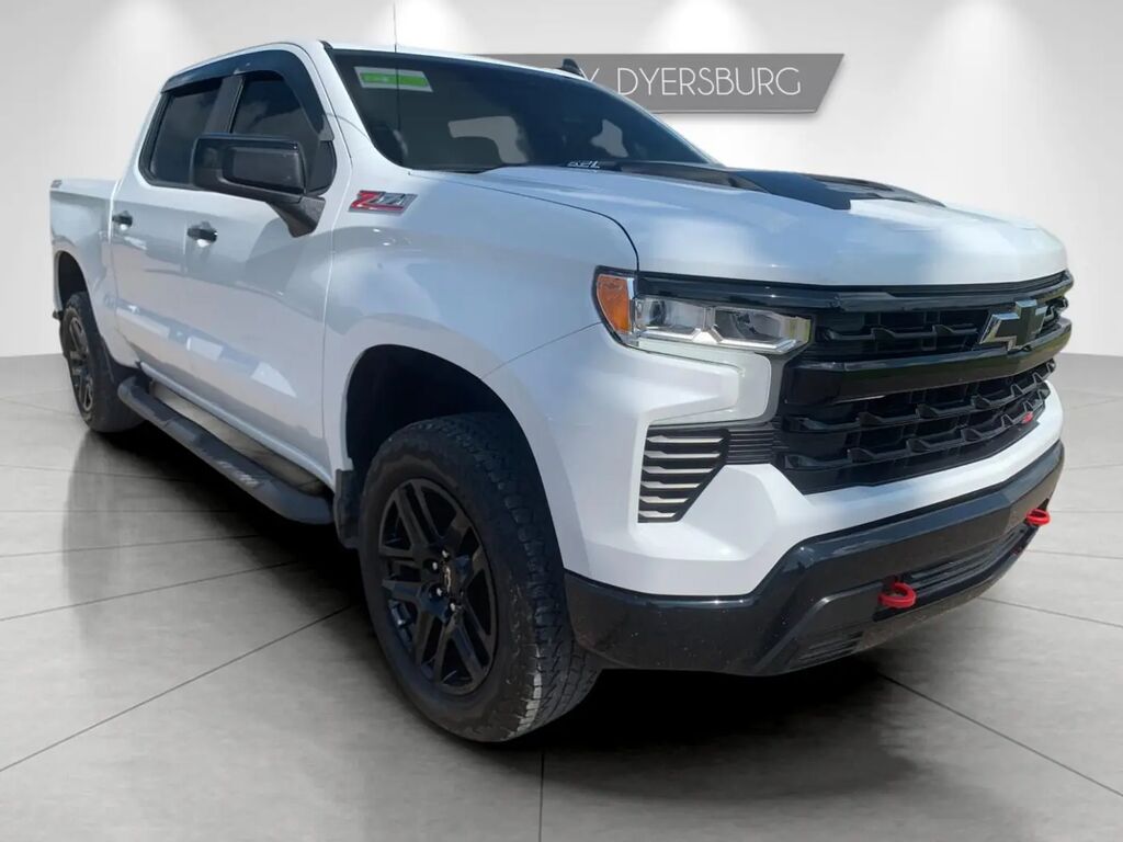 2022 Chevrolet Silverado 1500 LT Trail Boss — photo 1 of 11