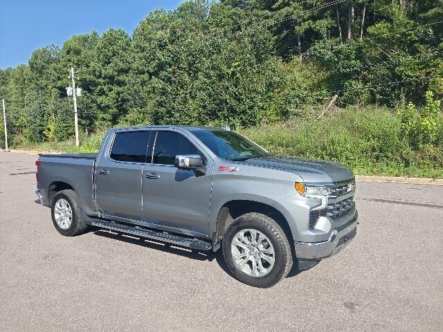 2023 Chevrolet Silverado 1500 LTZ — photo 1 of 4