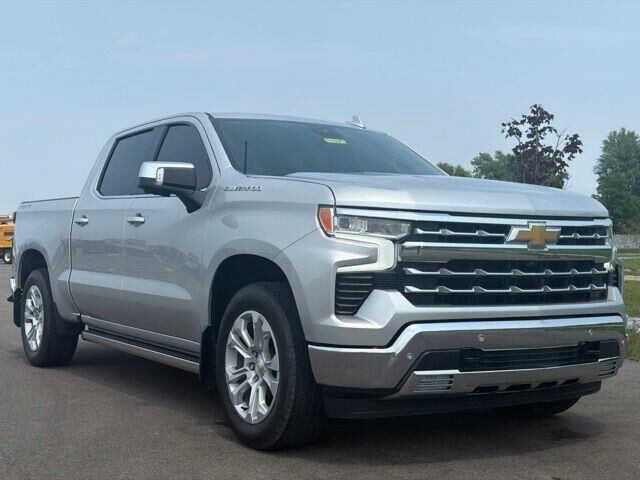 2022 Chevrolet Silverado 1500 LTZ — photo 1 of 13