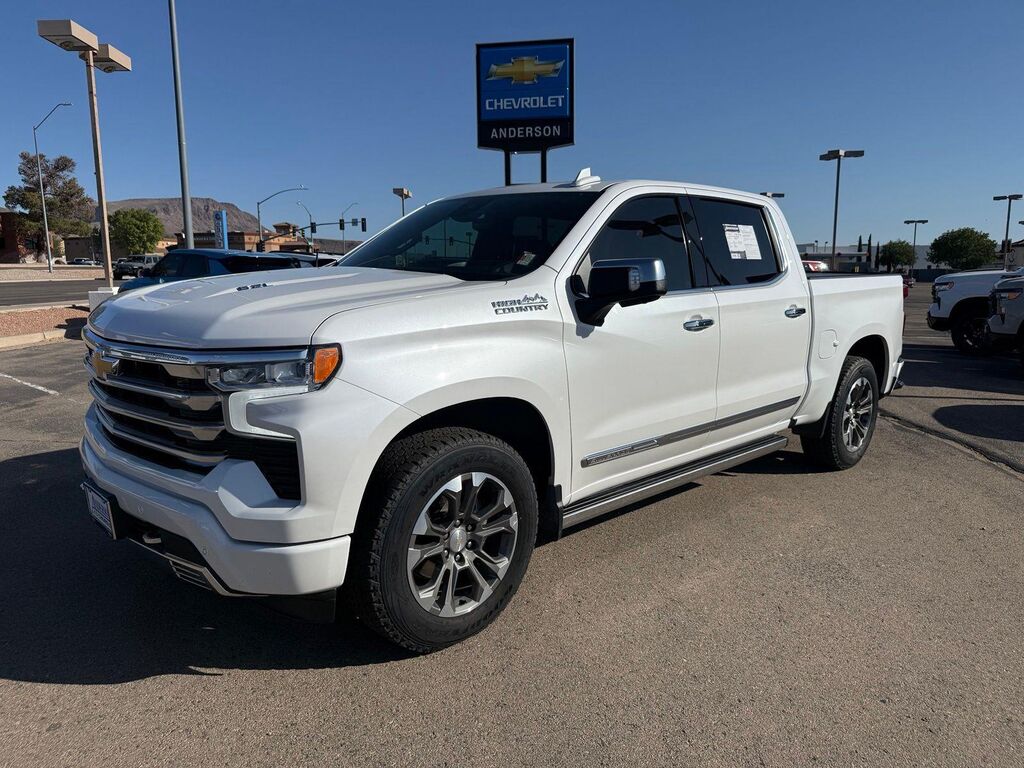 2023 Chevrolet Silverado 1500 High Country — photo 1 of 13