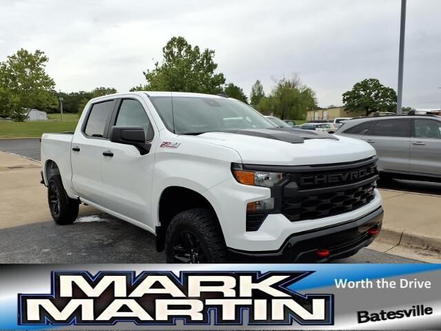 2025 Chevrolet Silverado 1500 Custom Trail Boss
