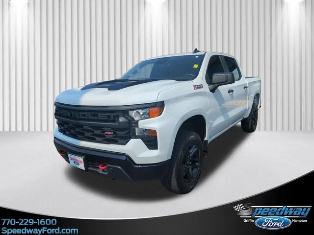 2025 Chevrolet Silverado 1500 Custom Trail Boss