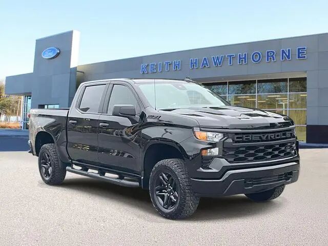 2025 Chevrolet Silverado 1500 Custom Trail Boss