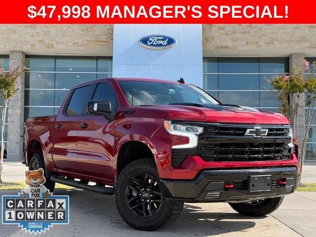 2025 Chevrolet Silverado 1500 LT Trail Boss — photo 1 of 4