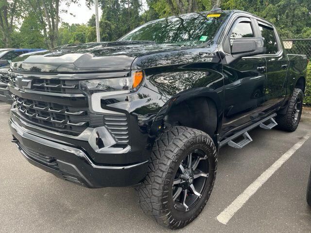2025 Chevrolet Silverado 1500 LT Trail Boss