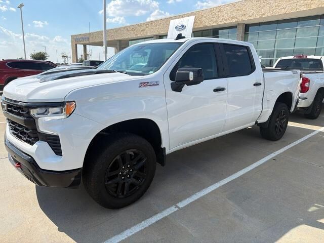 2026 Chevrolet Silverado 1500 LT Trail Boss — photo 1 of 4