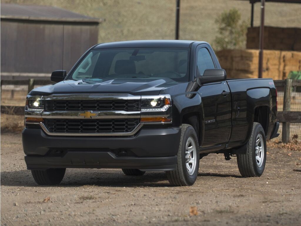 2017 Chevrolet Silverado 1500 LT — photo 1 of 1