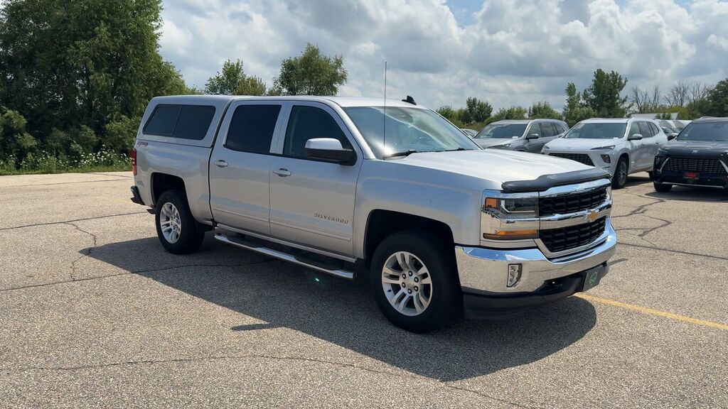 2018 Chevrolet Silverado 1500 LT — photo 1 of 7