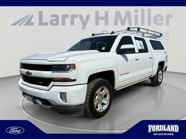 2018 Chevrolet Silverado 1500 LT — photo 1 of 1