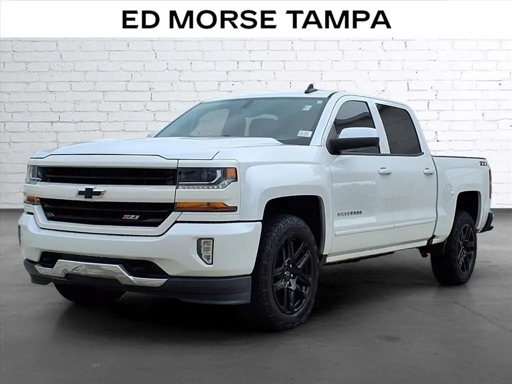 2018 Chevrolet Silverado 1500 LT — photo 1 of 13