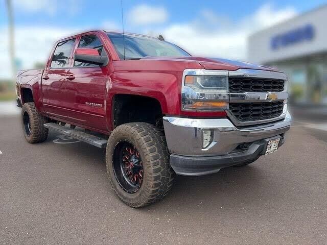 2018 Chevrolet Silverado 1500 LT — photo 1 of 1