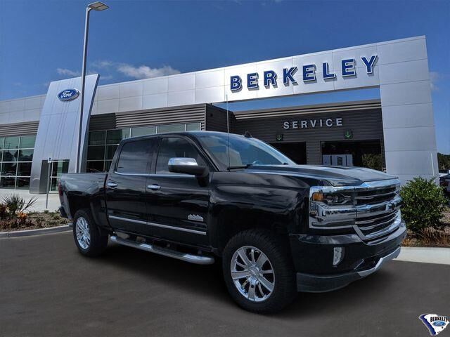 2017 Chevrolet Silverado 1500 High Country — photo 1 of 13