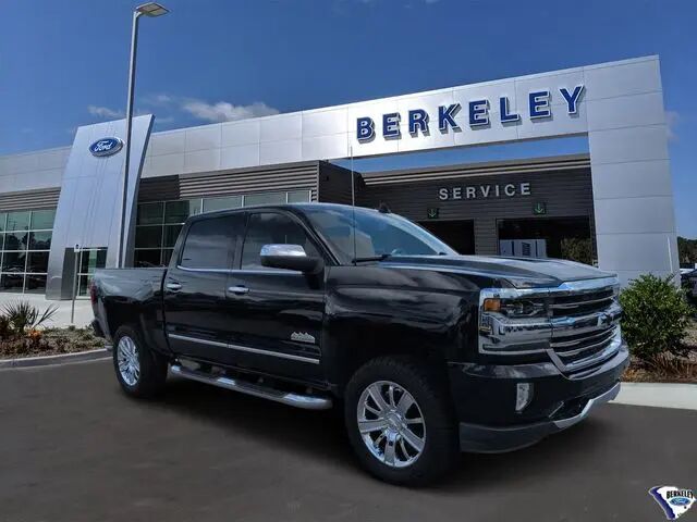 2017 Chevrolet Silverado 1500 High Country