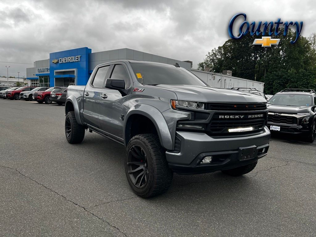2020 Chevrolet Silverado 1500 RST — photo 1 of 13