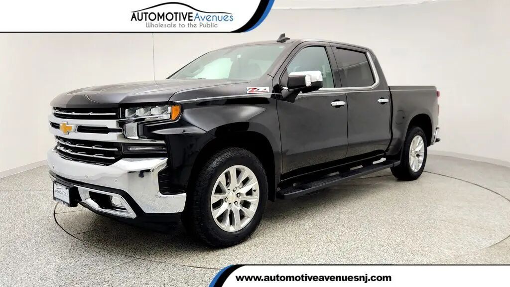 2022 Chevrolet Silverado 1500 Limited LTZ — photo 1 of 13