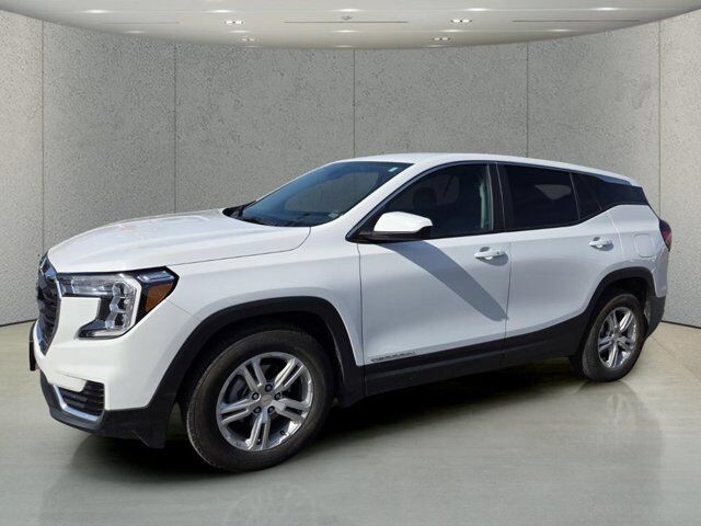 2024 GMC Terrain SLE — photo 1 of 13