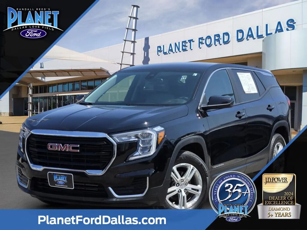 2024 GMC Terrain SLE — photo 1 of 13