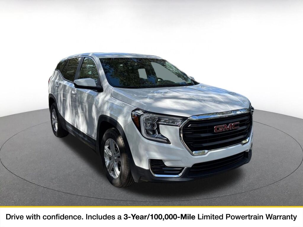 2024 GMC Terrain SLE — photo 1 of 11