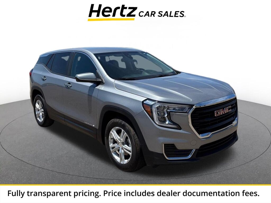 2024 GMC Terrain SLE — photo 1 of 11