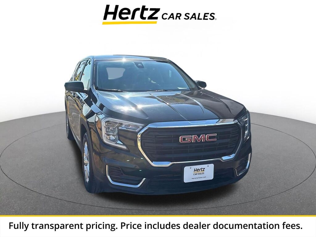 2024 GMC Terrain SLE — photo 1 of 11
