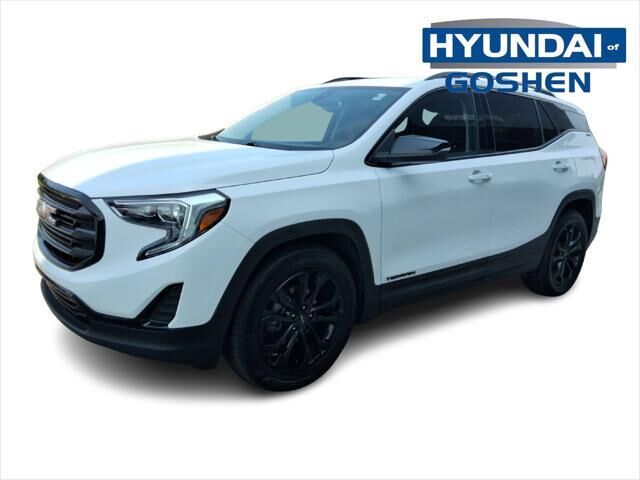 2021 GMC Terrain SLE — photo 1 of 11