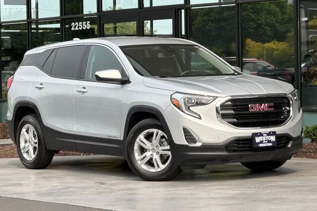 2020 GMC Terrain SLE — photo 1 of 13