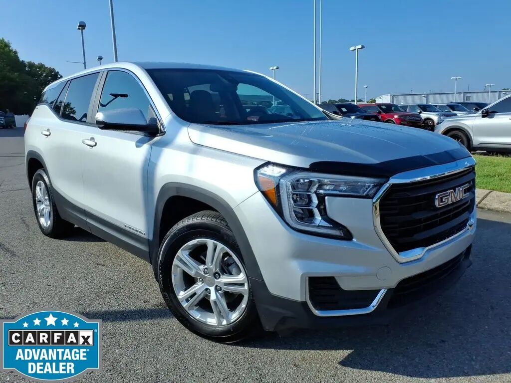 2022 GMC Terrain SLE — photo 1 of 1