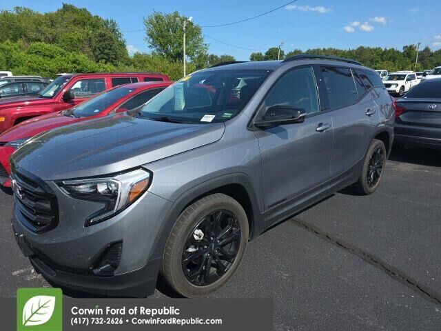 2021 GMC Terrain SLT