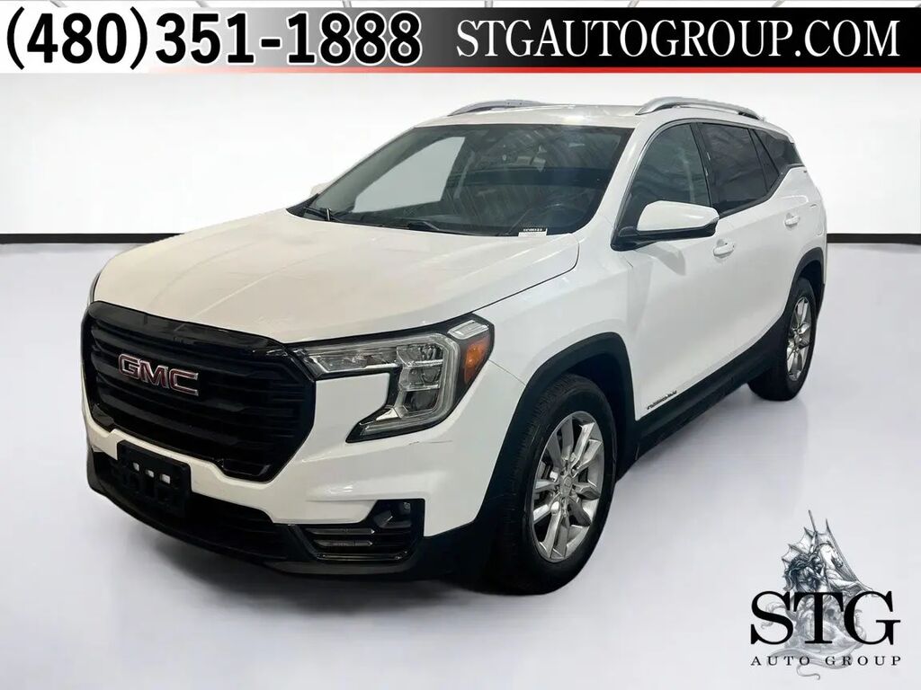 2022 GMC Terrain SLT — photo 1 of 13