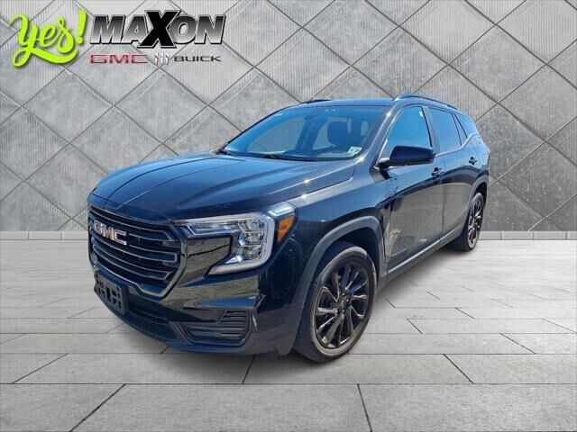 2023 GMC Terrain SLE — photo 1 of 4