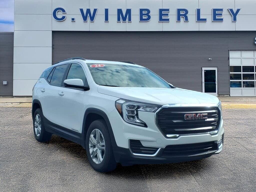 2024 GMC Terrain SLE — photo 1 of 1