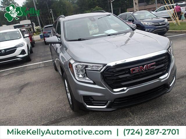2023 GMC Terrain SLE — photo 1 of 13