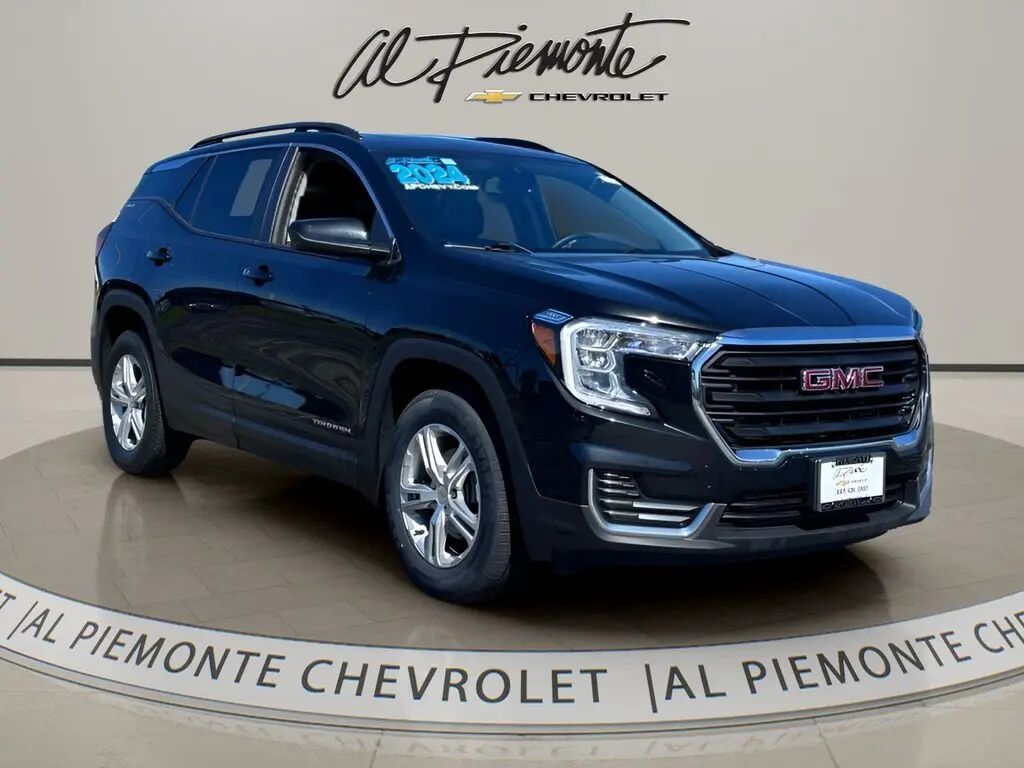 2024 GMC Terrain SLE — photo 1 of 13