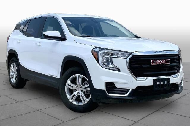 2024 GMC Terrain SLE — photo 1 of 11