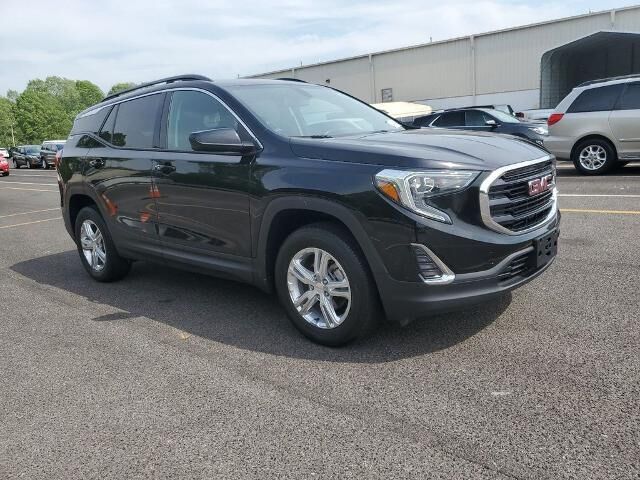 2018 GMC Terrain SLE — photo 1 of 4