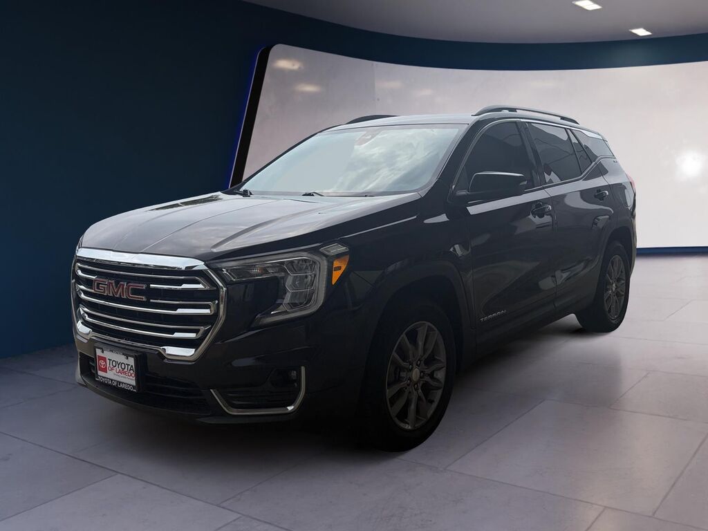 2023 GMC Terrain SLT — photo 1 of 1