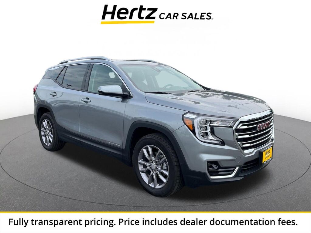 2024 GMC Terrain SLT — photo 1 of 11